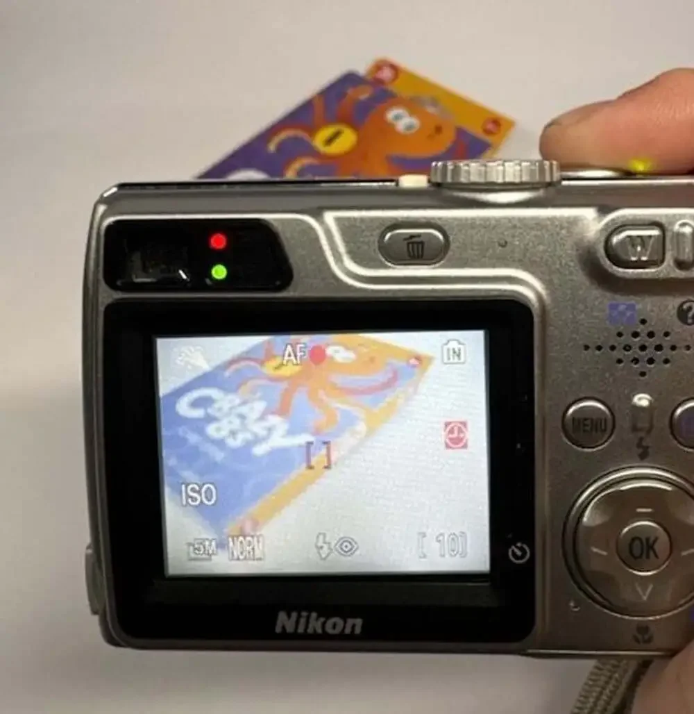 Nikon coolpix 5900